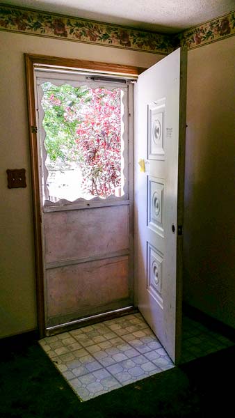 a1-evans-door-install-repair-storm-door-ohio